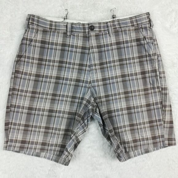 Eddie Bauer Mens Shorts Chino‎ Brown Blue Plaid Legend Wash Preppy Casual 38 - Picture 1 of 8
